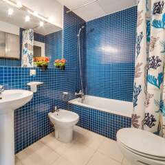 Отель Apartamento Vivalidays Pablo Испания, Бланес - отзывы, цены и фото номеров - забронировать отель Apartamento Vivalidays Pablo онлайн ванная