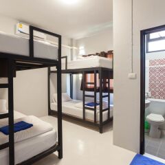 Отель Journey Guesthouse Таиланд, Пхукет - отзывы, цены и фото номеров - забронировать отель Journey Guesthouse онлайн комната для гостей фото 4