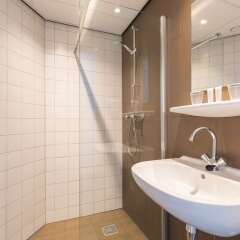 Отель Best Western Amsterdam Нидерланды, Амстердам - - забронировать отель Best Western Amsterdam, цены и фото номеров ванная фото 2