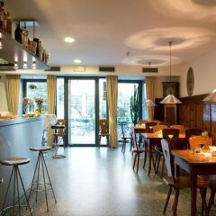 Hotel Figl ***S Больцано гостиничный бар