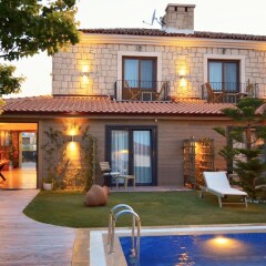 Отель Fehmi Bey Alacati Butik Otel - Special Class Чешме