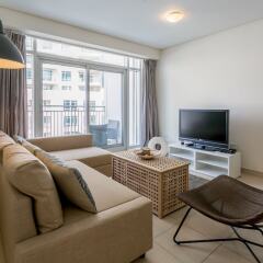 Апартаменты One Perfect Stay - Studio at Burj Views комната для гостей фото 5
