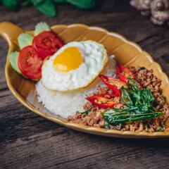 Отель The Westin Grande Sukhumvit, Bangkok с домашними животными
