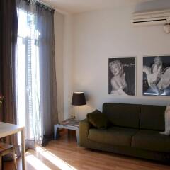 Апартаменты No 439 - The Streets Apartments. комната для гостей фото 5
