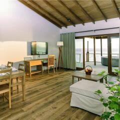 Отель Reethi Faru Resort комната для гостей фото 5