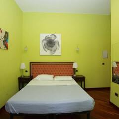 Nika Hostel сейф в номере