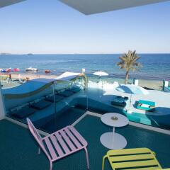 Отель Dorado Ibiza Suites - Adults Only Испания, Сант Джордин де Сес Салинес - отзывы, цены и фото номеров - забронировать отель Dorado Ibiza Suites - Adults Only онлайн балкон