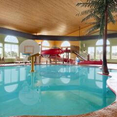 Отель Country Inn & Suites - Appleton North бассейн фото 2