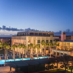 Отель Anantara Vilamoura Algarve Resort & The Residences at Victoria by Anantara Португалия, Пешао - отзывы, цены и фото номеров - забронировать отель Anantara Vilamoura Algarve Resort & The Residences at Victoria by Anantara онлайн балкон