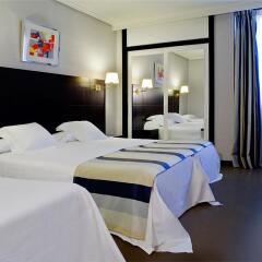 Отель Novotel Madrid Center комната для гостей фото 4