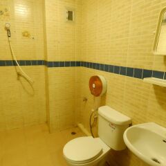 Let it Bee Econo Hostel Ланта ванная фото 2
