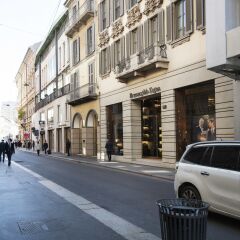 Отель At Home Heart of Milan - Manzoni