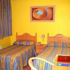 Отель CH Plaza D'Ort Rooms Madrid комната для гостей фото 2