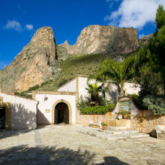 Отель Cala DellArena