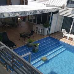 Отель Pool Villa @ Donmueang Таиланд, Бангкок - отзывы, цены и фото номеров - забронировать отель Pool Villa @ Donmueang онлайн балкон