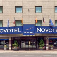 Отель Novotel Andorra банкомат