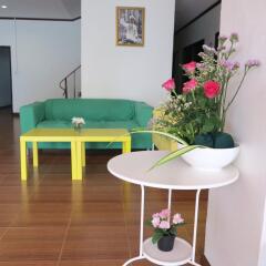 Отель Pro Chill Krabi Guesthouse интерьер отеля