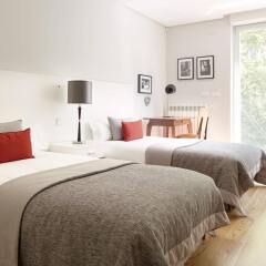 Отель Art7 The Apartment Испания, Сан-Себастьян - отзывы, цены и фото номеров - забронировать отель Art7 The Apartment онлайн комната для гостей