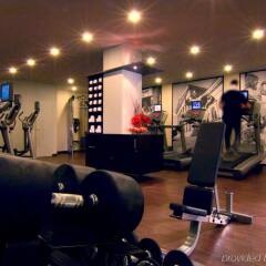 Munich Marriott Hotel фитнесс-зал