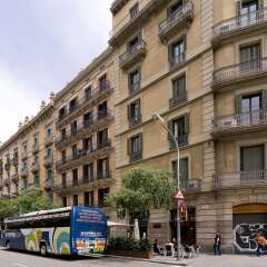 Апартаменты BCN Paseo de Gracia Rocamora Apartments городской автобус