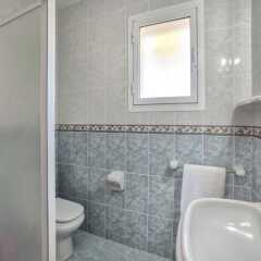 Отель Villa in Calpe - 104078 by MO Rentals ванная