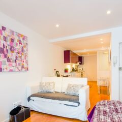 Апартаменты Lisbon Core Apartments In Bairro Alto, Chiado комната для гостей фото 4