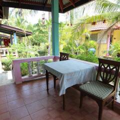 Отель Lanta Villa Resort балкон