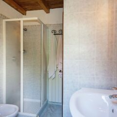 Отель Farmhouse Located in the Beautiful Aulla in Northern Tuscany Аулла фото 24