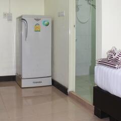 Отель Rayaan Guest House Phuket ванная