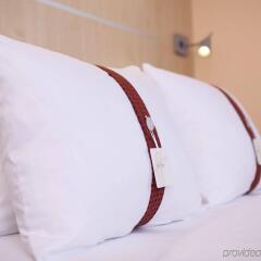 Отель Holiday Inn Express Frankfurt Messe комната для гостей фото 3