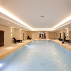 Best Western Lamphey Court Hotel and Spa бассейн