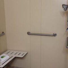 Holiday Inn Express Hotel & Suites Anderson-I-85 ванная