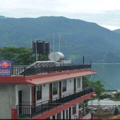 Отель Pokhara Youth Hostel Непал, Покхара - отзывы, цены и фото номеров - забронировать отель Pokhara Youth Hostel онлайн приотельная территория