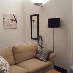 Отель Slussen Bed And Breakfast Эребру комната для гостей фото 2