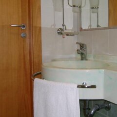 Hotel Continental Поццалло ванная фото 2