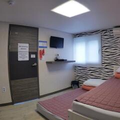 Отель Hi Guesthouse удобства в номере фото 2
