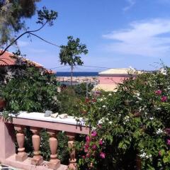 Отель Charmy Room by the Beach пляж