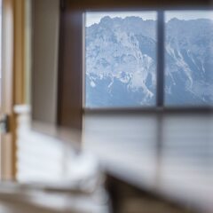 Отель Sonnenalm Mountain Lodge бассейн