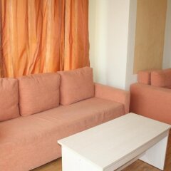Отель Iris Beach Hotel - Half Board Болгария, Свети Влас - отзывы, цены и фото номеров - забронировать отель Iris Beach Hotel - Half Board онлайн комната для гостей фото 2