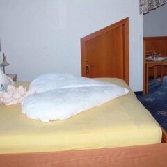 Hotel Finkenhof Сцена