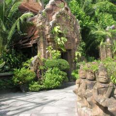 Отель White House Beach Resort
