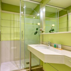 Отель Bonanova Suite Испания, Барселона - отзывы, цены и фото номеров - забронировать отель Bonanova Suite онлайн ванная