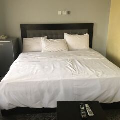 Отель Pentagon Luxury Suites Enugu Нигерия, Энугу - отзывы, цены и фото номеров - забронировать отель Pentagon Luxury Suites Enugu онлайн ванная