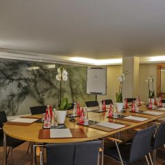 Отель Five Seas Hotel Франция, Канны - 8 отзывов об отеле, цены и фото номеров - забронировать отель Five Seas Hotel онлайн помещение для мероприятий