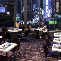 Отель Novotel New York Times Square США, Нью-Йорк - отзывы, цены и фото номеров - забронировать отель Novotel New York Times Square онлайн развлечения