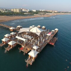 Vonresort Golden Beach Турция, Чолакли - 1 отзыв об отеле, цены и фото номеров - забронировать отель Vonresort Golden Beach онлайн приотельная территория фото 2