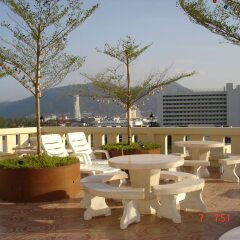 Отель SM Resort Phuket Пхукет гостиничный бар