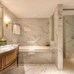 Отель Movenpick Bdms Wellness Resort Бангкок ванная фото 2