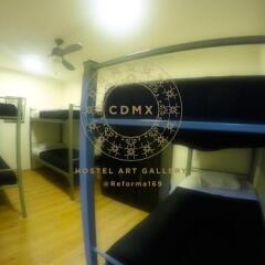 Отель CDMX Hostel Art Gallery Мексика, Мехико - отзывы, цены и фото номеров - забронировать отель CDMX Hostel Art Gallery онлайн интерьер отеля фото 2
