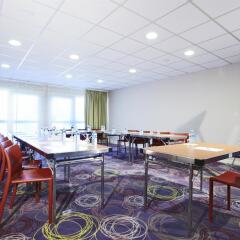 Hotel Kyriad Lyon Est - Saint Bonnet de Mure